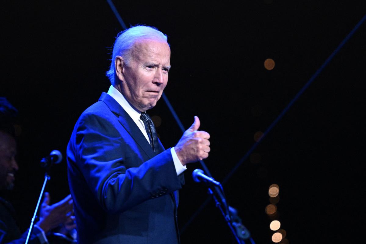 Biden has long avoided publicizing stock market gains.  Now he can't resist.