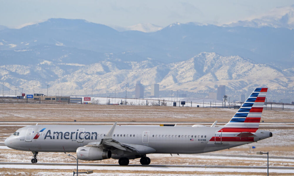 American Airlines reduces expectations for the second quarter with the departure of its commercial director