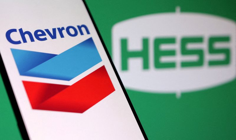 Proxy consultant Glass Lewis urges Hess shareholders to accept Chevron offer