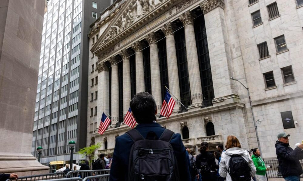 Wall Street Returns to T+1 Stock Trading After a Century