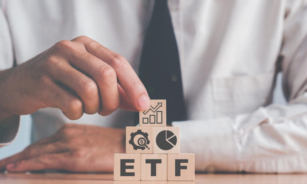 Want $1 million in retirement?  2 ETFs to Buy Now and Hold for Decades