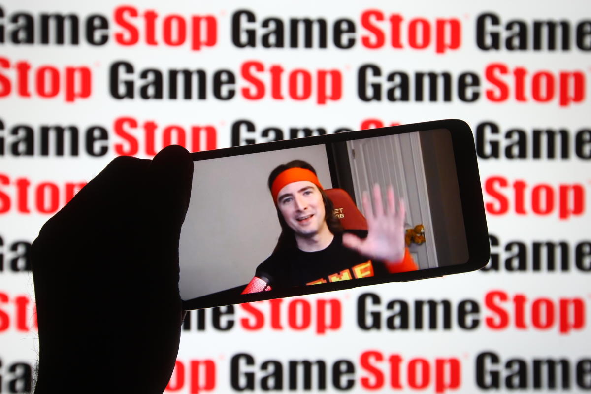 A very basic guide to GameStop's latest stock surge for people who know nothing about finance