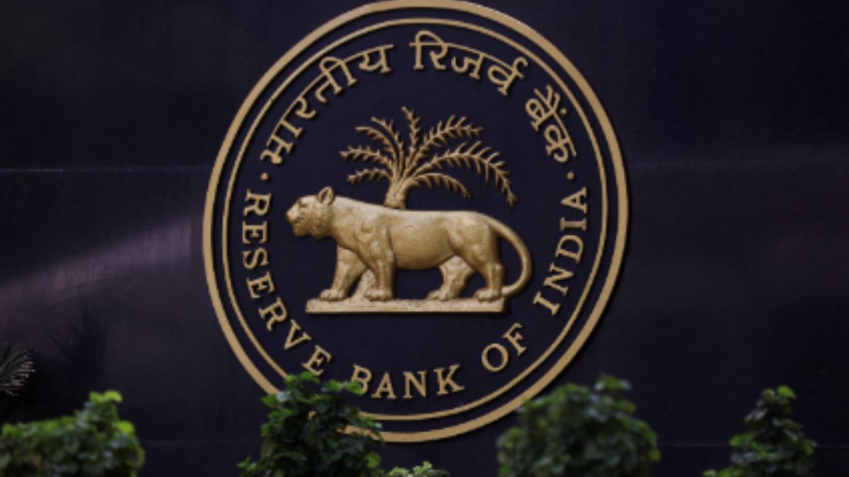 After the RBI guidelines, large players are preparing to apply for fintech SROs - Banking & Finance News