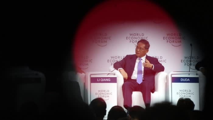 Keep faith in China, Li Qiang tells businesspeople at 'Summer Davos'