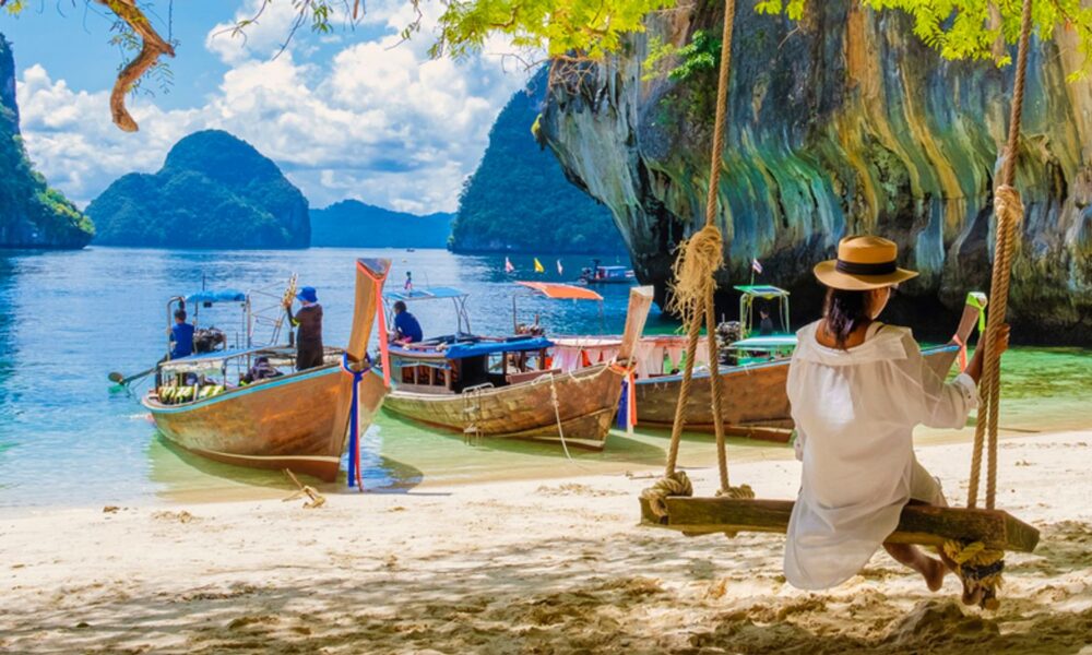 Money Blog: Thailand Wants You to Move There to Work on Digital Nomad Visa |  UK News