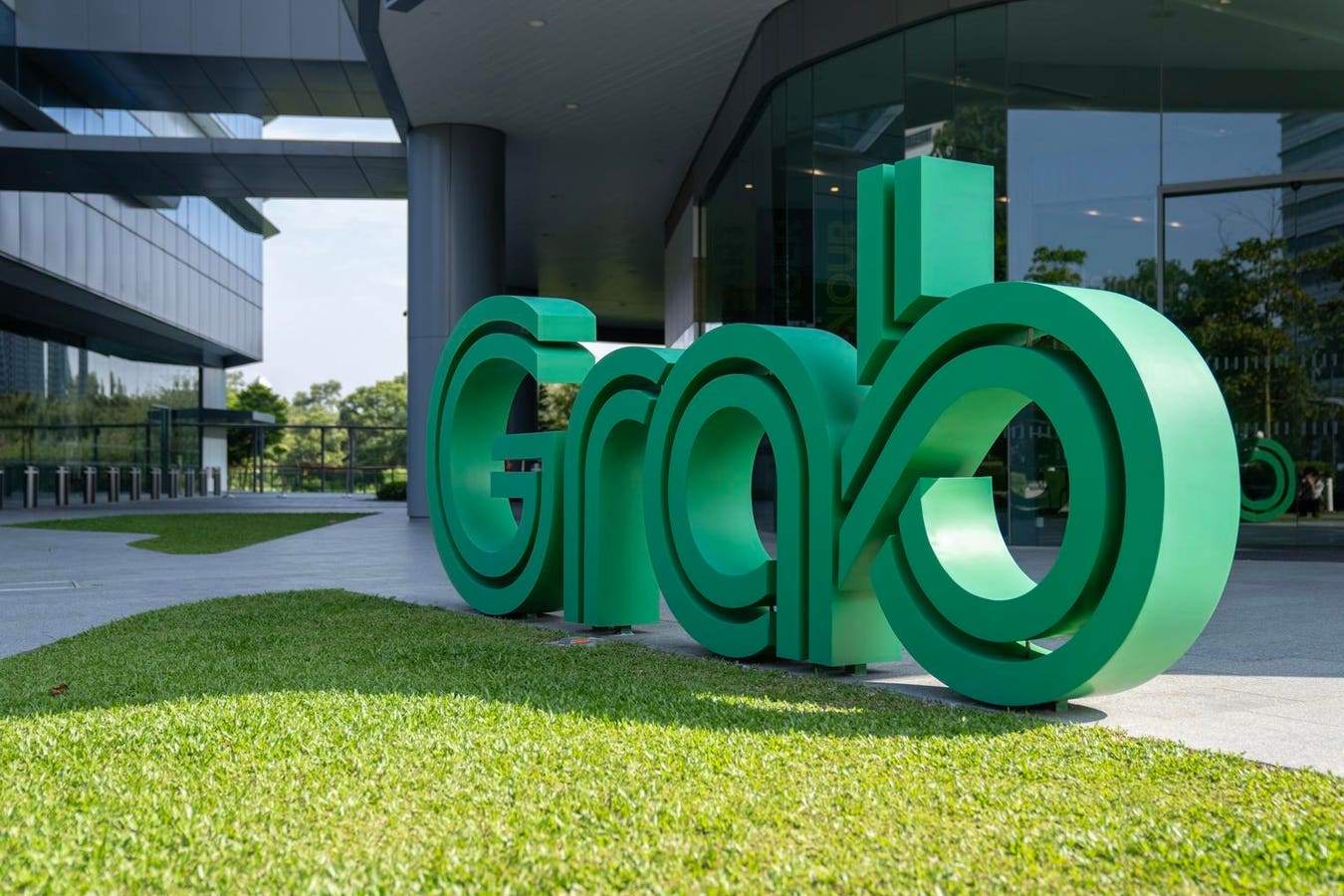 There are still many questions about Grab's fintech business