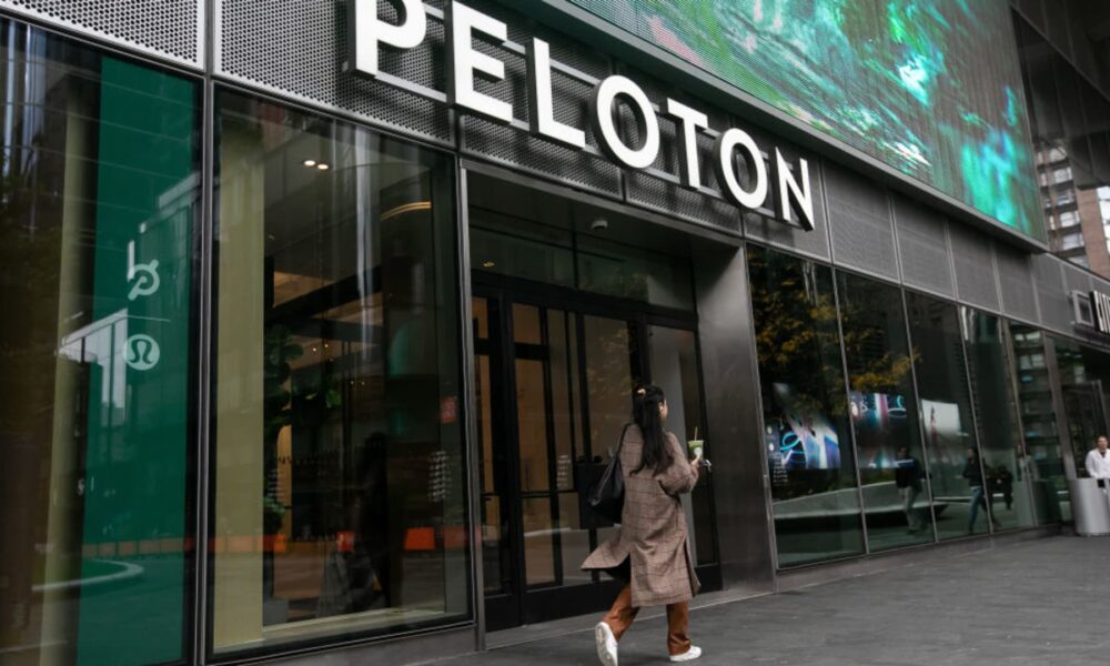 Peloton avoids liquidity crunch in global refinancing