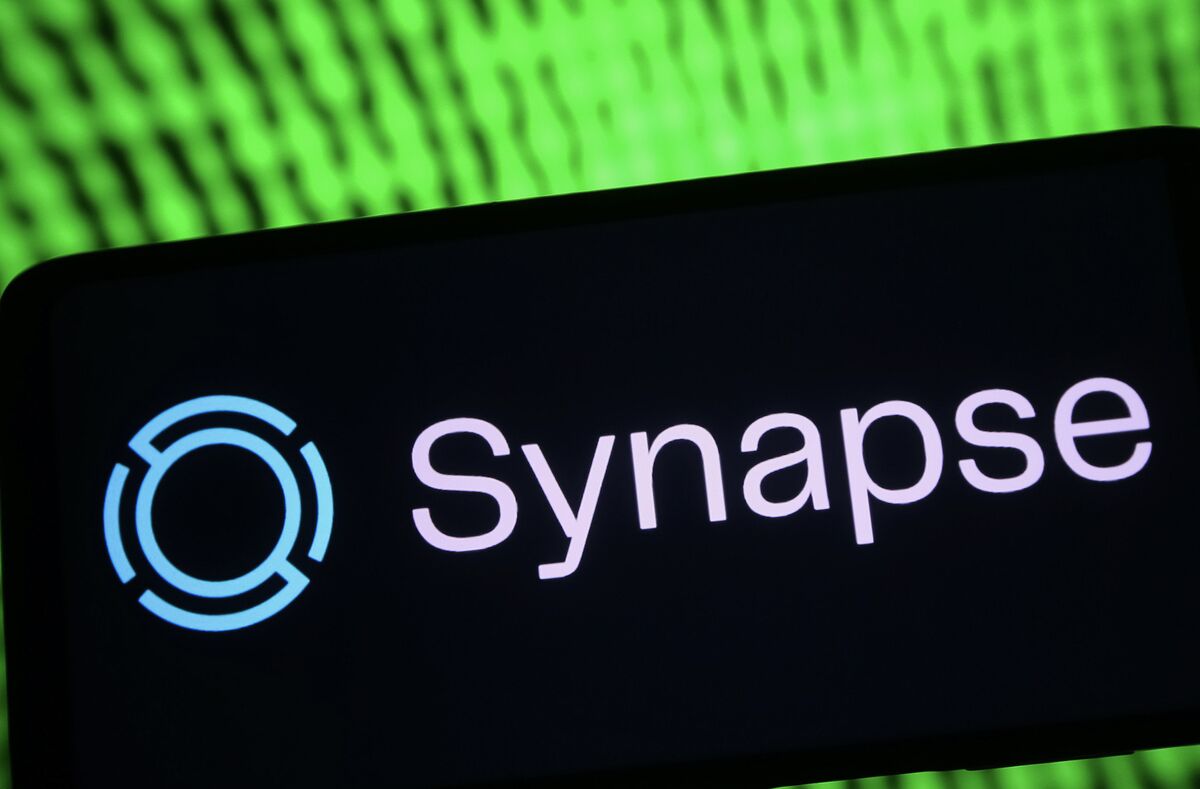 Synapse Data Dispute Deepens Fintech App Users' Money Crisis