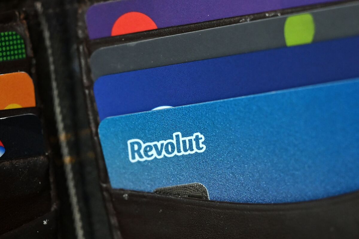 The ECB is pushing British fintech Revolut to tighten EU banking controls during its review